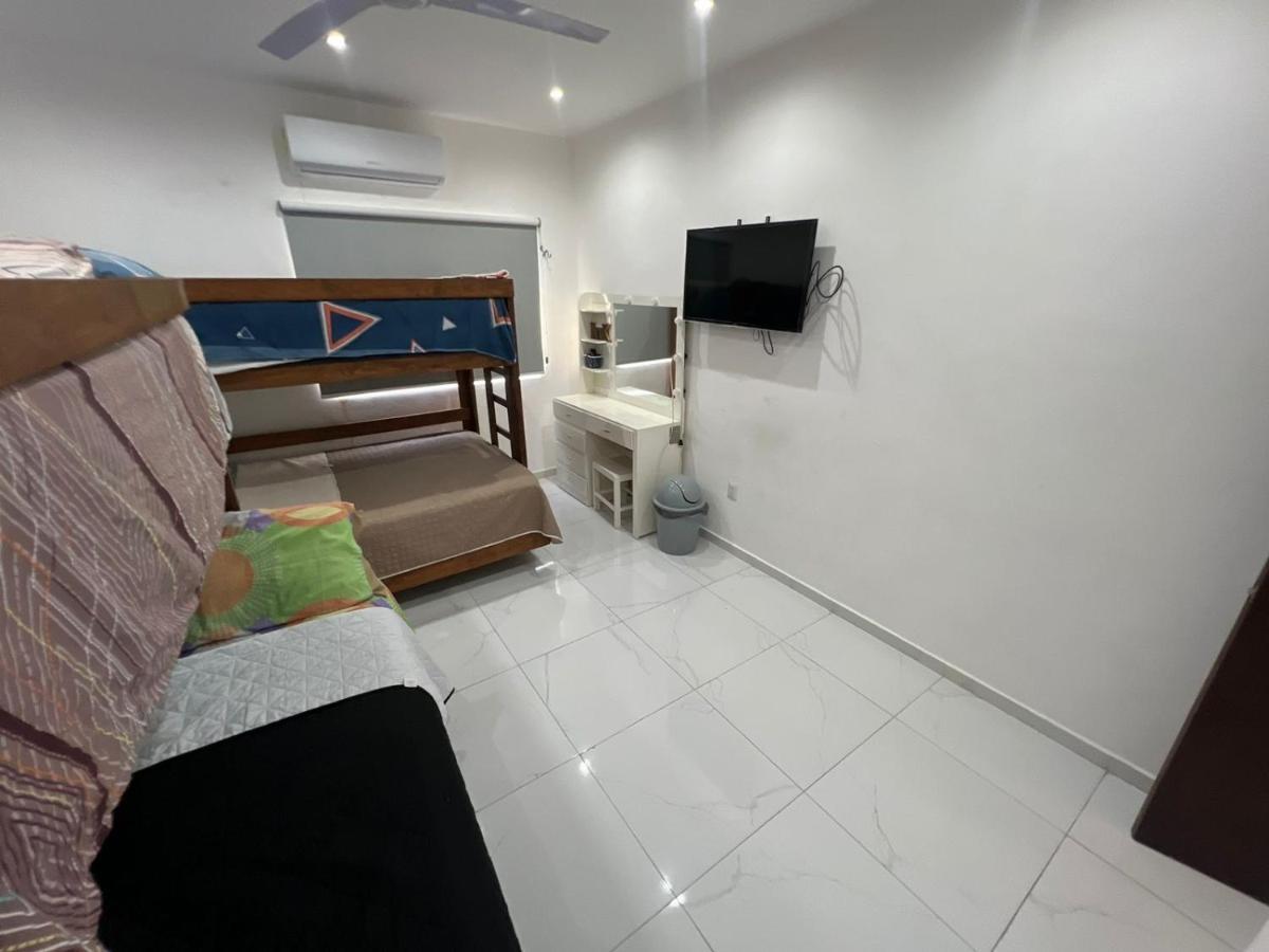 צ'טומאל Casa Paloma 2 En Segunda Planta Cerca De Aeropuerto Y Centro Comercial מראה חיצוני תמונה